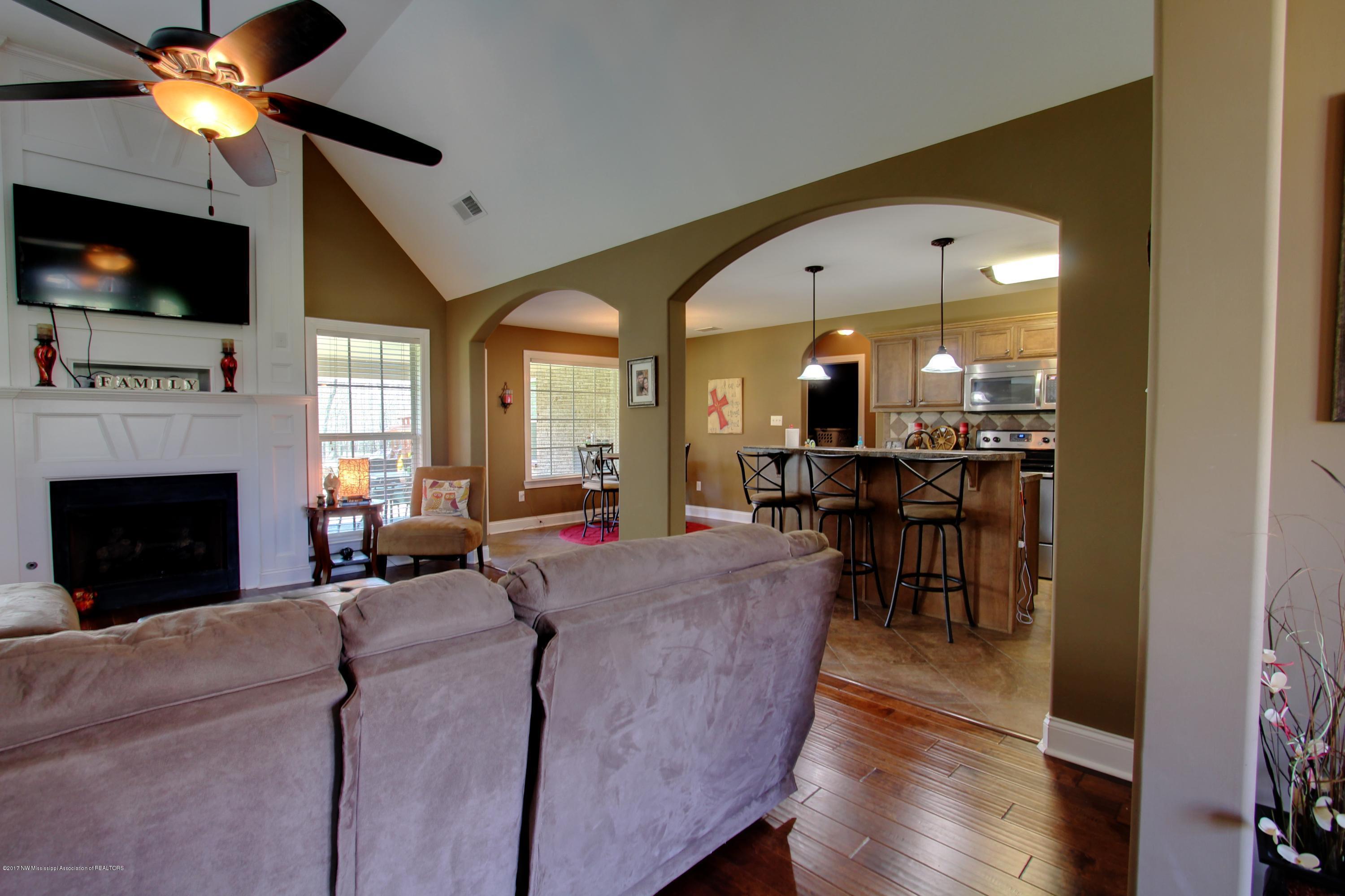 7054 Yellow Dog Road Senatobia, MS 38668 - Photo 13 of 52 IMG_0468_69_70