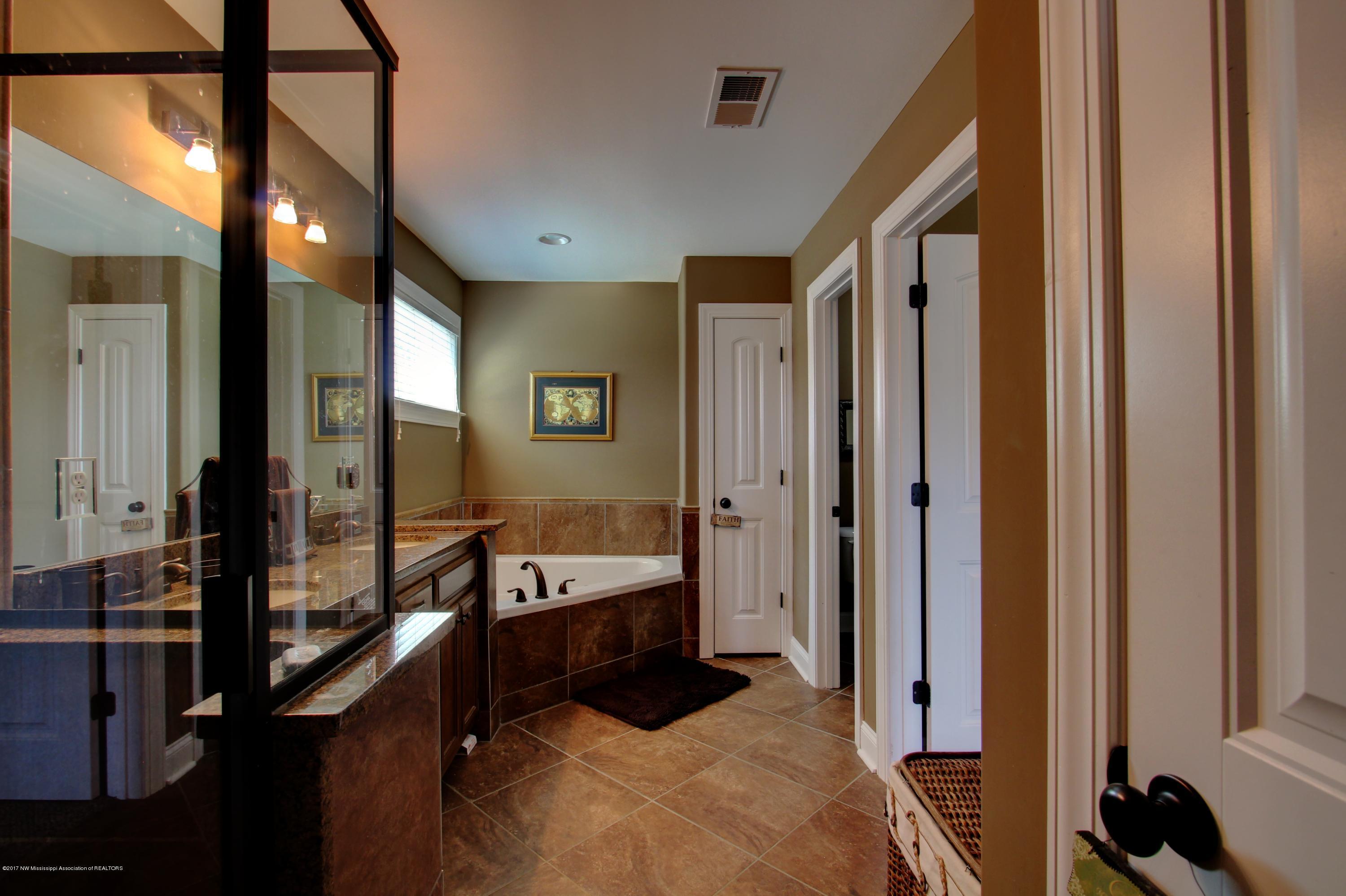 7054 Yellow Dog Road Senatobia, MS 38668 - Photo 30 of 52 IMG_0516_7_8