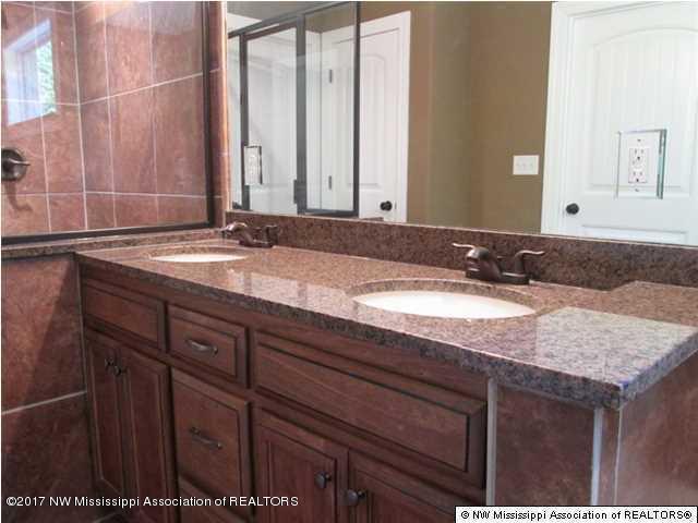7054 Yellow Dog Road Senatobia, MS 38668 - Photo 34 of 52 Master Vanities