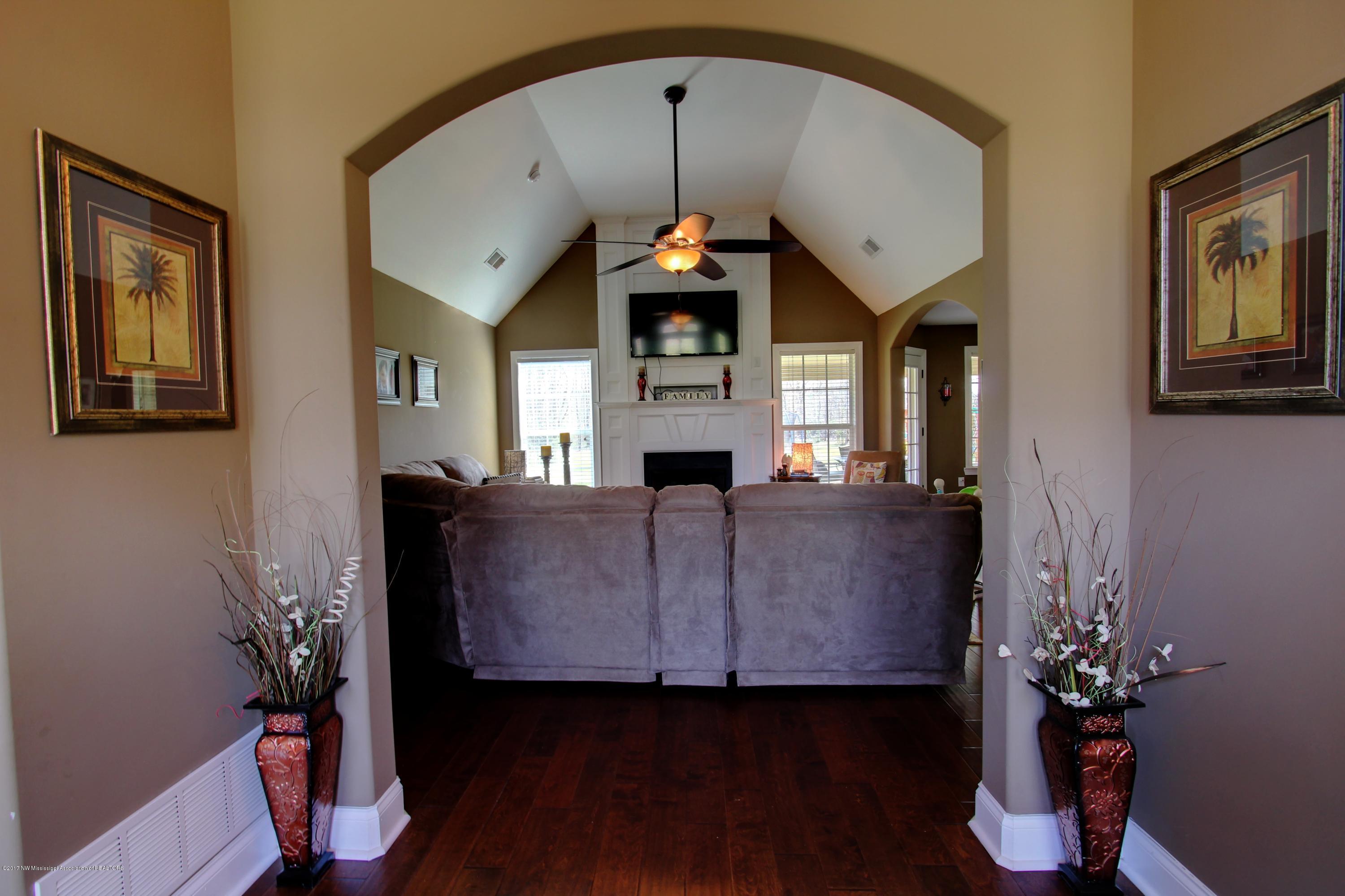 7054 Yellow Dog Road Senatobia, MS 38668 - Photo 8 of 52 IMG_0459_60_61