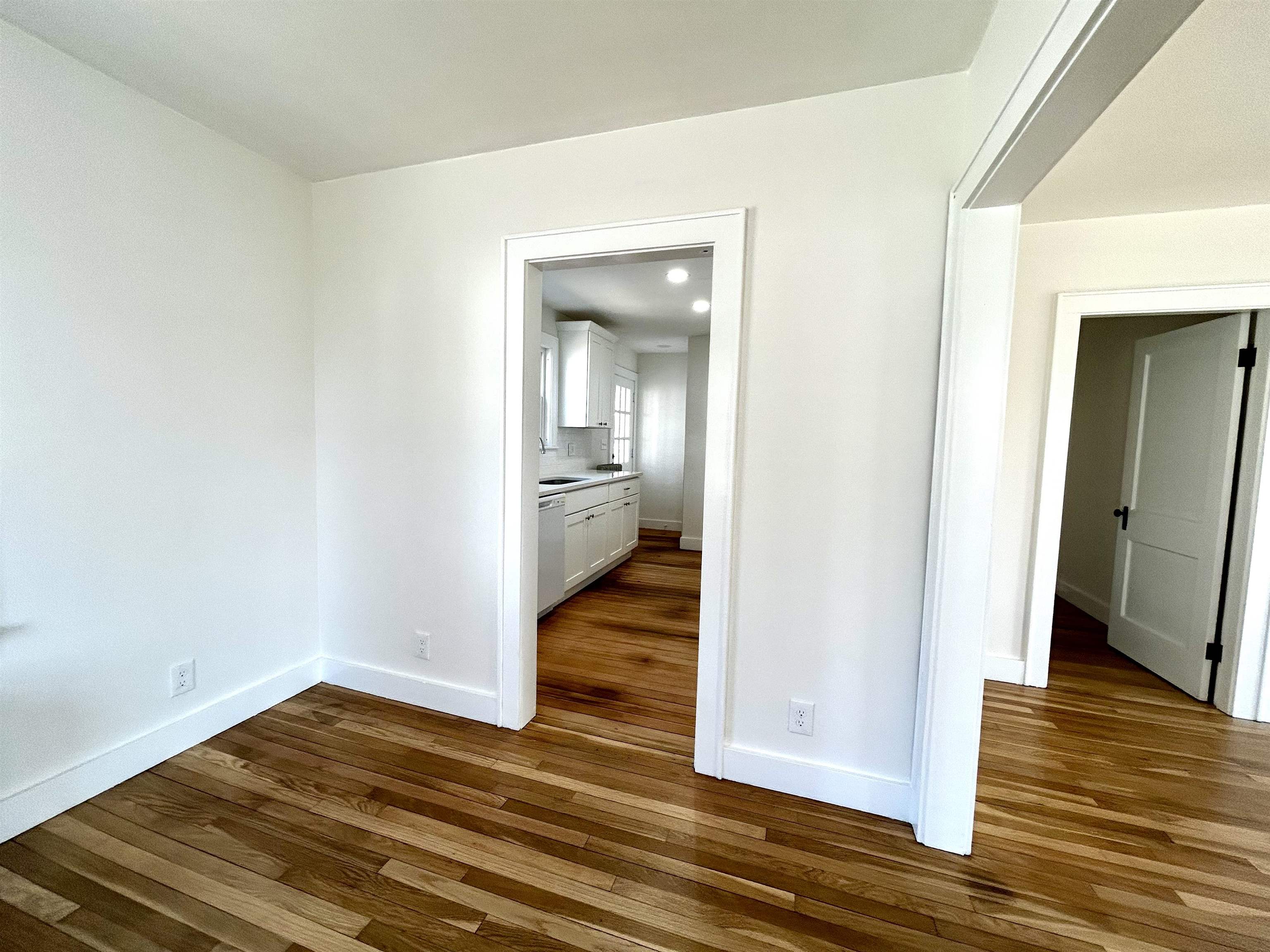 7 Towle Avenue Hampton, NH 03842 - Photo 16 of 22