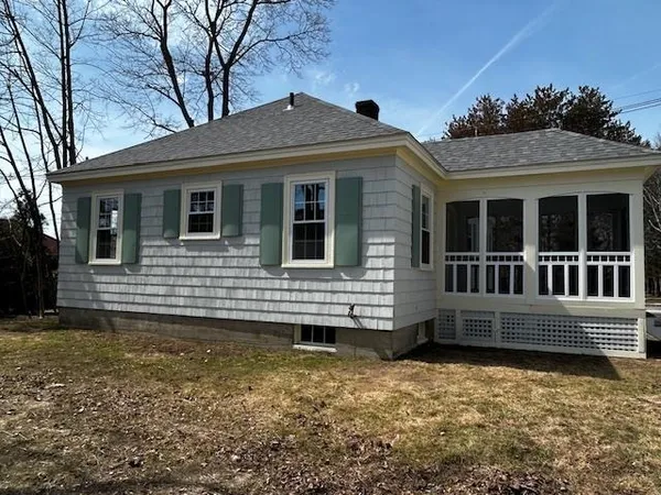 $689,900 | 7 Towle Avenue, Hampton, NH 03842