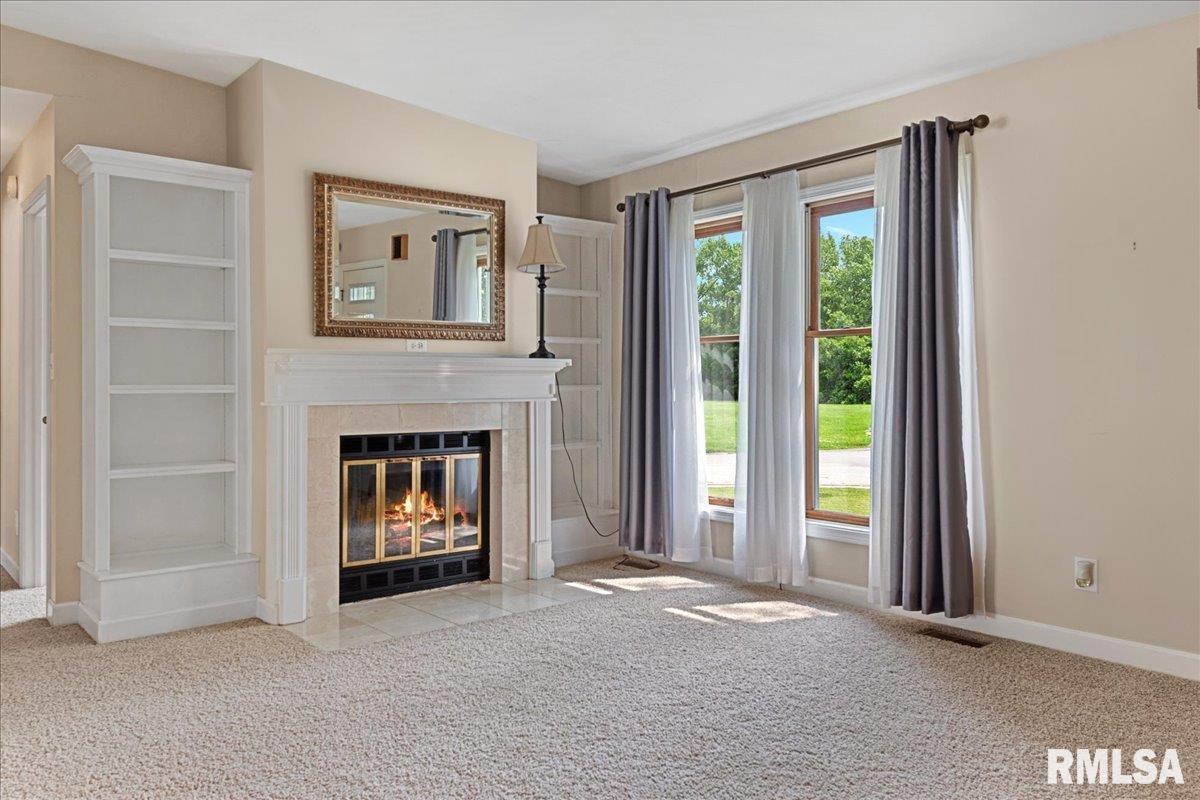 4401 Trevi Drive Springfield, IL 62703 - Photo 4 of 25 Gallery Image 4