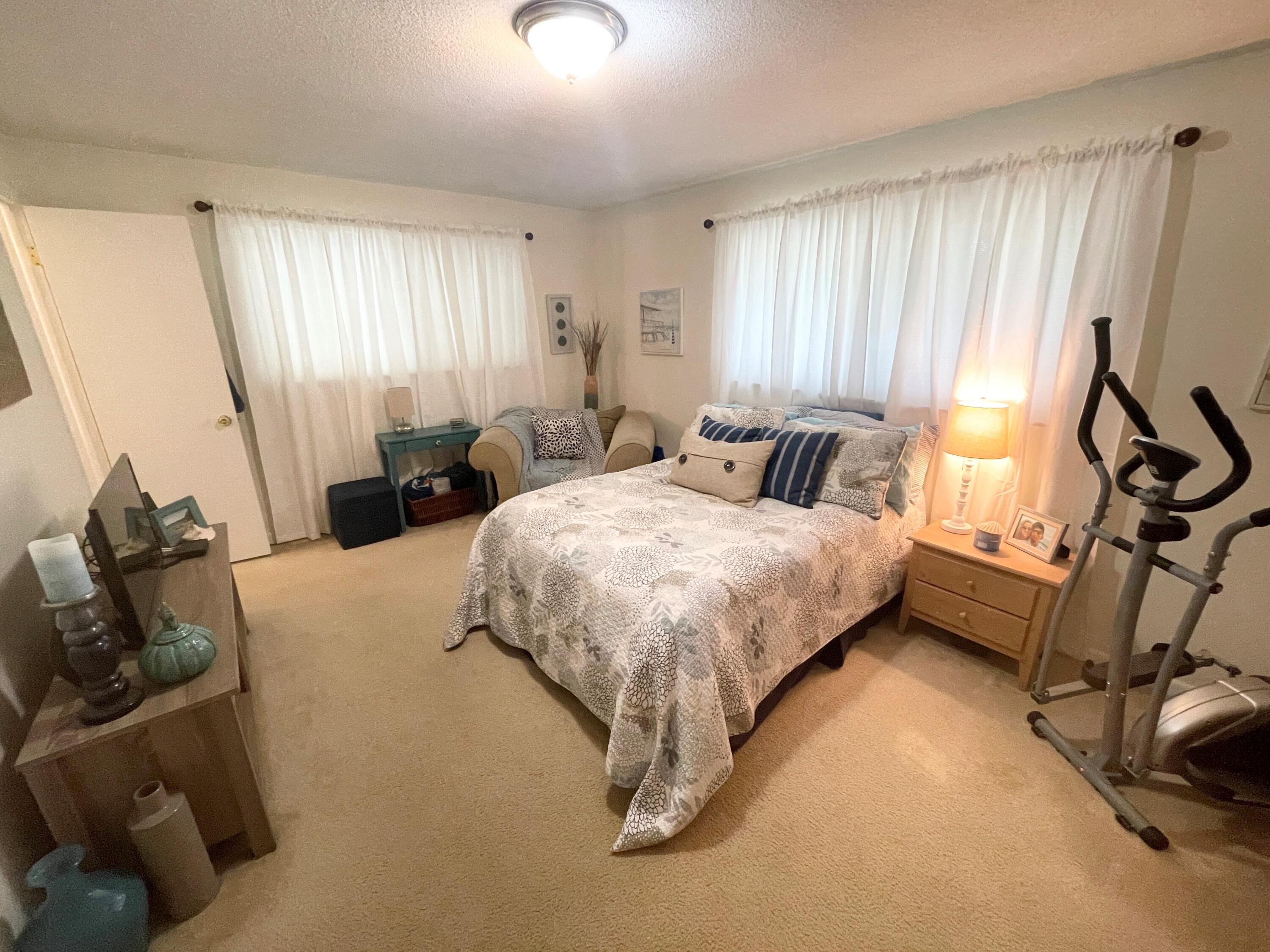 403 West Riverside Drive Tequesta, FL 33469 - Photo 8 of 26 Guest Bedroom