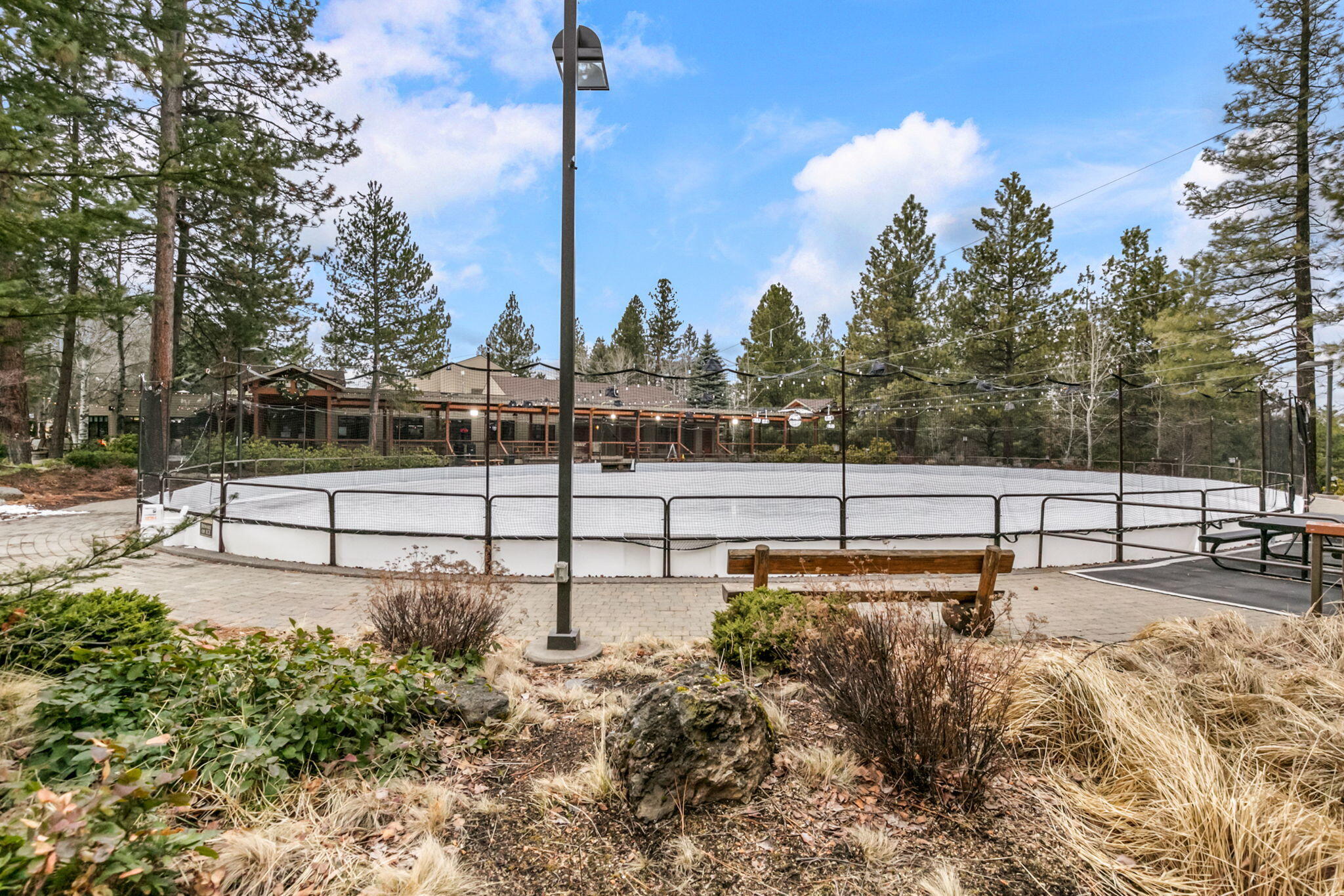 18575 Southwest Century Drive, Unit 531 Bend, OR 97702 - Photo 21 of 28
