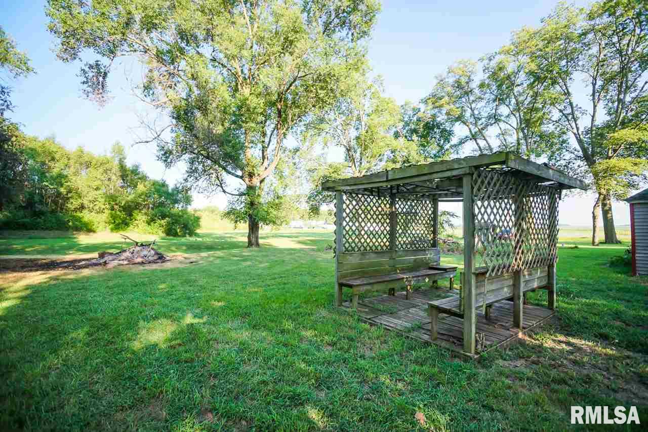 9010 East Manito Road Manito, IL 61546 - Photo 4 of 36 Gallery Image 4