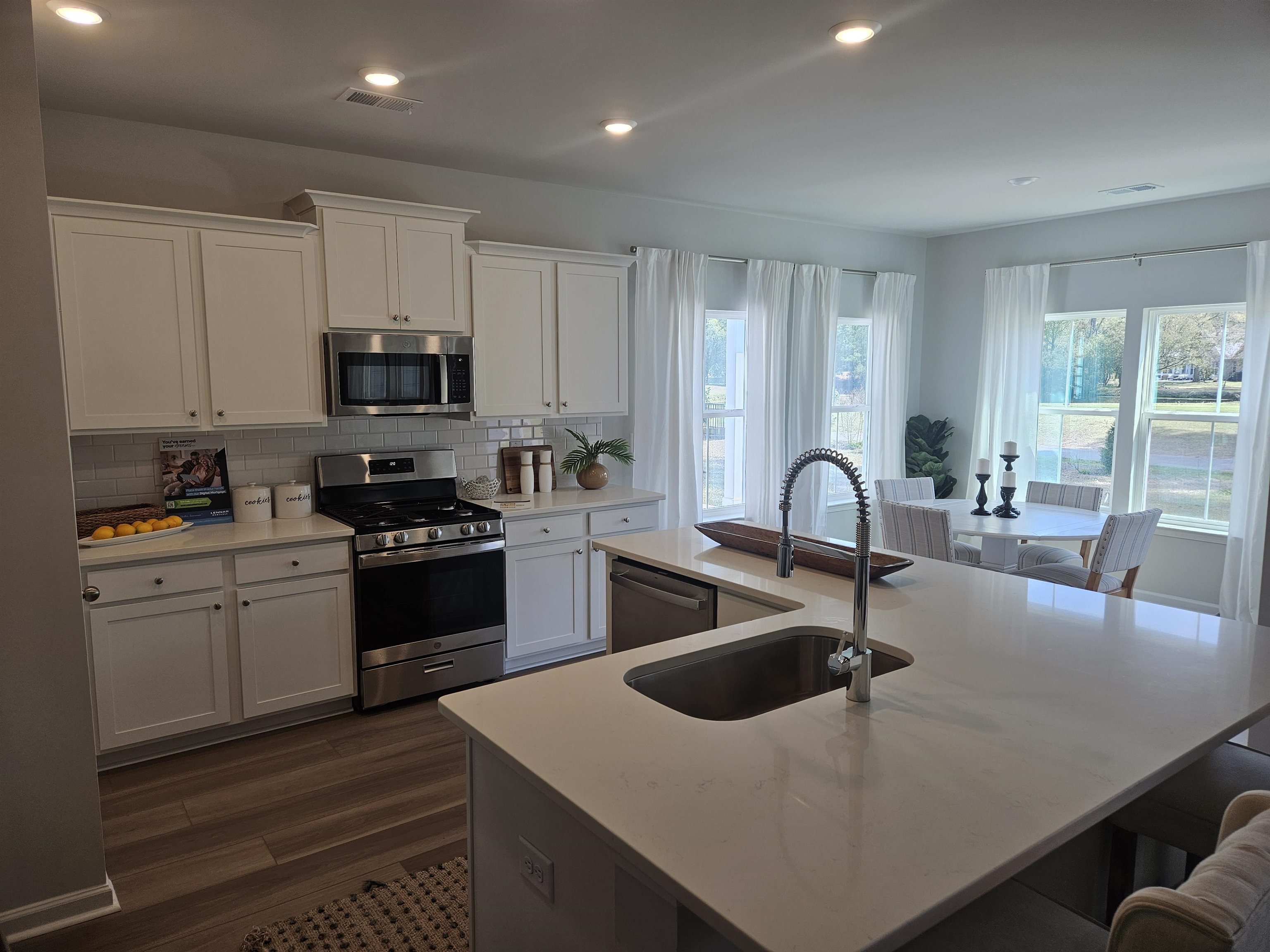 9680 Indigo Creek Boulevard Murrells Inlet, SC 29576 - Photo 17 of 37