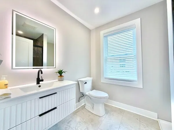$626,000 | 20 Broad Street, Unit 1, Medway, MA 02053