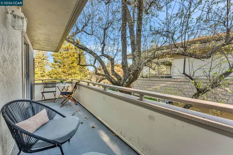 $829,000 | 2825 Ptarmigan Drive, Unit 3, Walnut Creek, CA 94595