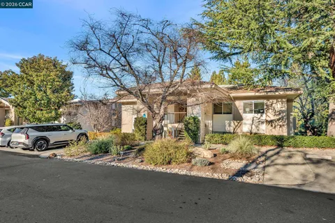 $829,000 | 2825 Ptarmigan Drive, Unit 3, Walnut Creek, CA 94595