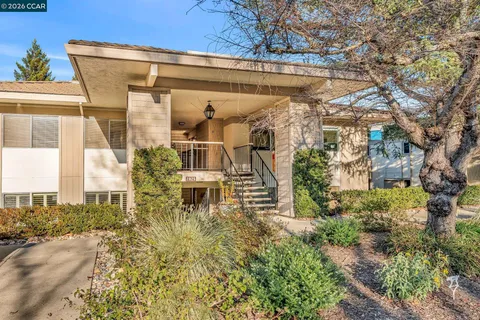 $829,000 | 2825 Ptarmigan Drive, Unit 3, Walnut Creek, CA 94595