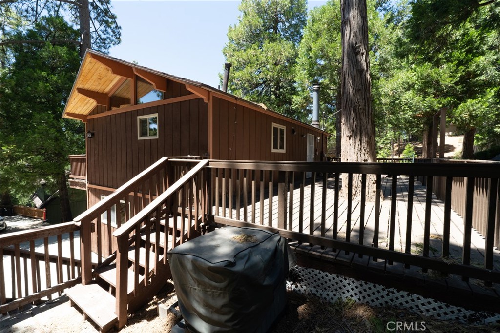392 Pioneer Road Lake Arrowhead, CA 92352 - Photo 38 of 41