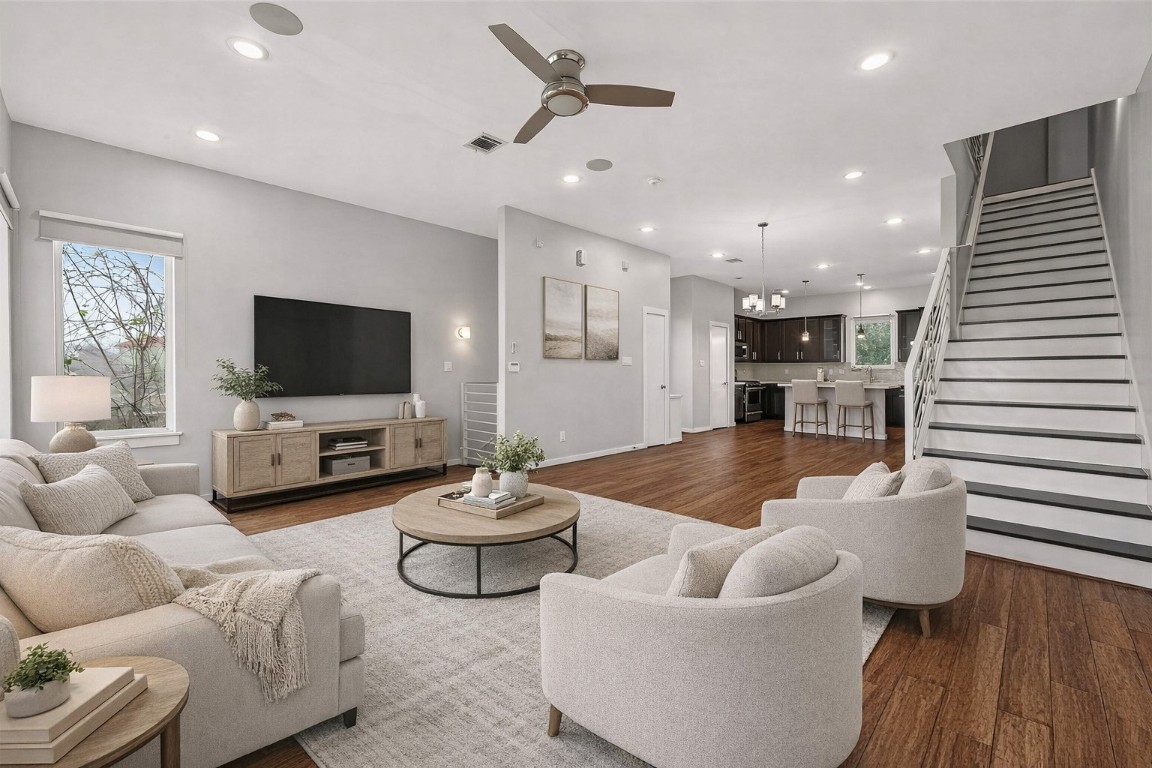 1819 South Street Houston, TX 77009 - Photo 8 of 27 a living room with furniture and a flat screen tv