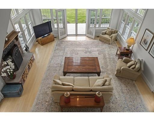 64 Wellesley Street Weston, MA 02493 - Photo 22 of 34