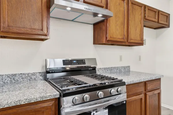 $1,850 | 12047 Plumpoint Drive, Houston, TX 77099