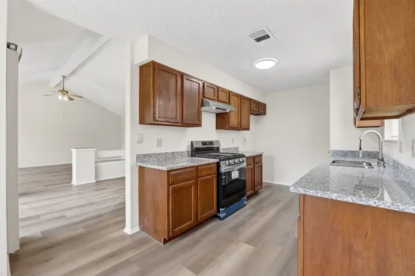 $1,850 | 12047 Plumpoint Drive, Houston, TX 77099