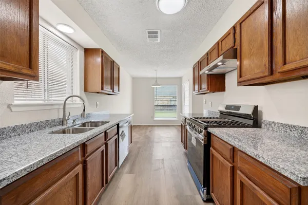 $1,850 | 12047 Plumpoint Drive, Houston, TX 77099
