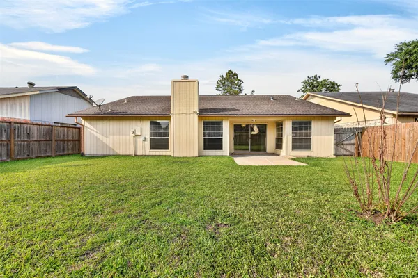 $1,850 | 12047 Plumpoint Drive, Houston, TX 77099