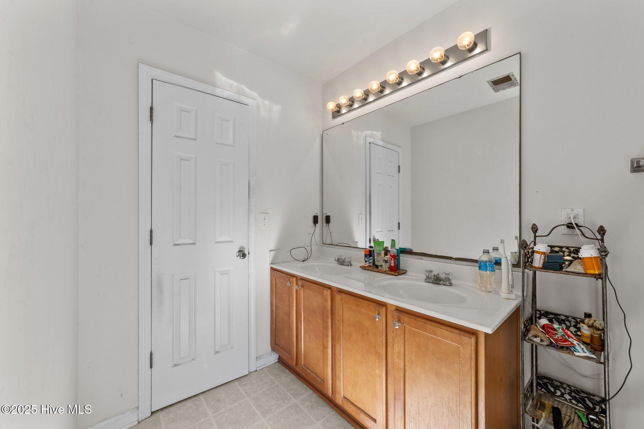 19 Cattle Run Lane Calabash, NC 28467 - Photo 29 of 49 25-web-or-mls-CZ9A7969