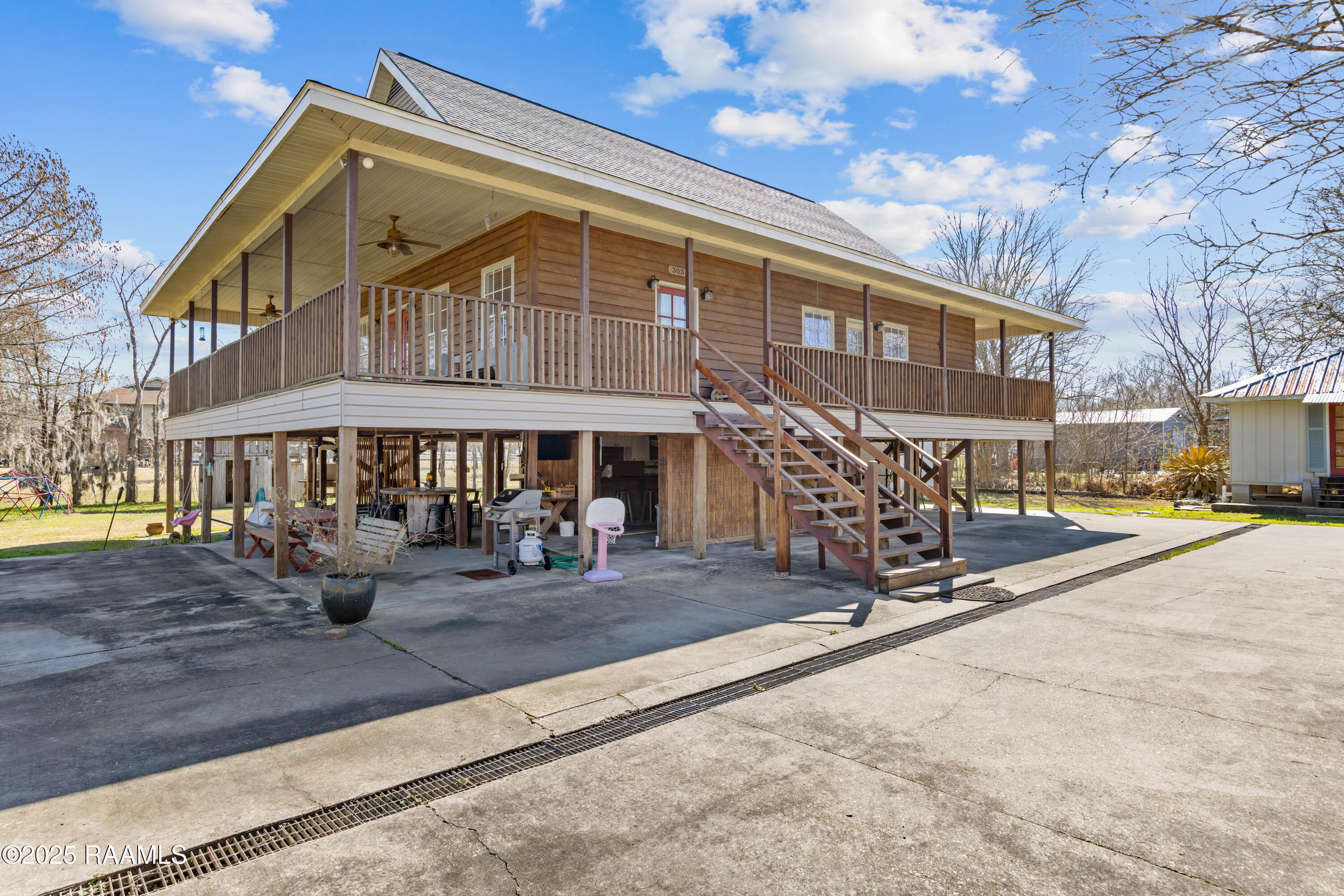 303 St Clair Road Breaux Bridge, LA 70517 - Photo 2 of 46 303 Saint Clair Rd-4