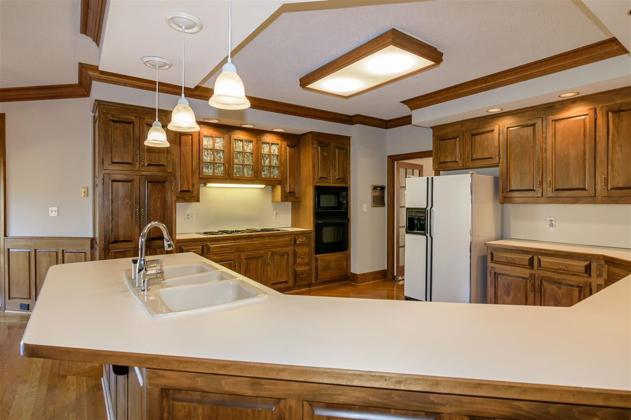 2808 Combe Hill Trail Raleigh, NC 27613 - Photo 15 of 30 Kitchen