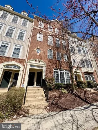 $2,850 | 645 Whetstone Glen Street, Unit 645, Gaithersburg, MD 20877