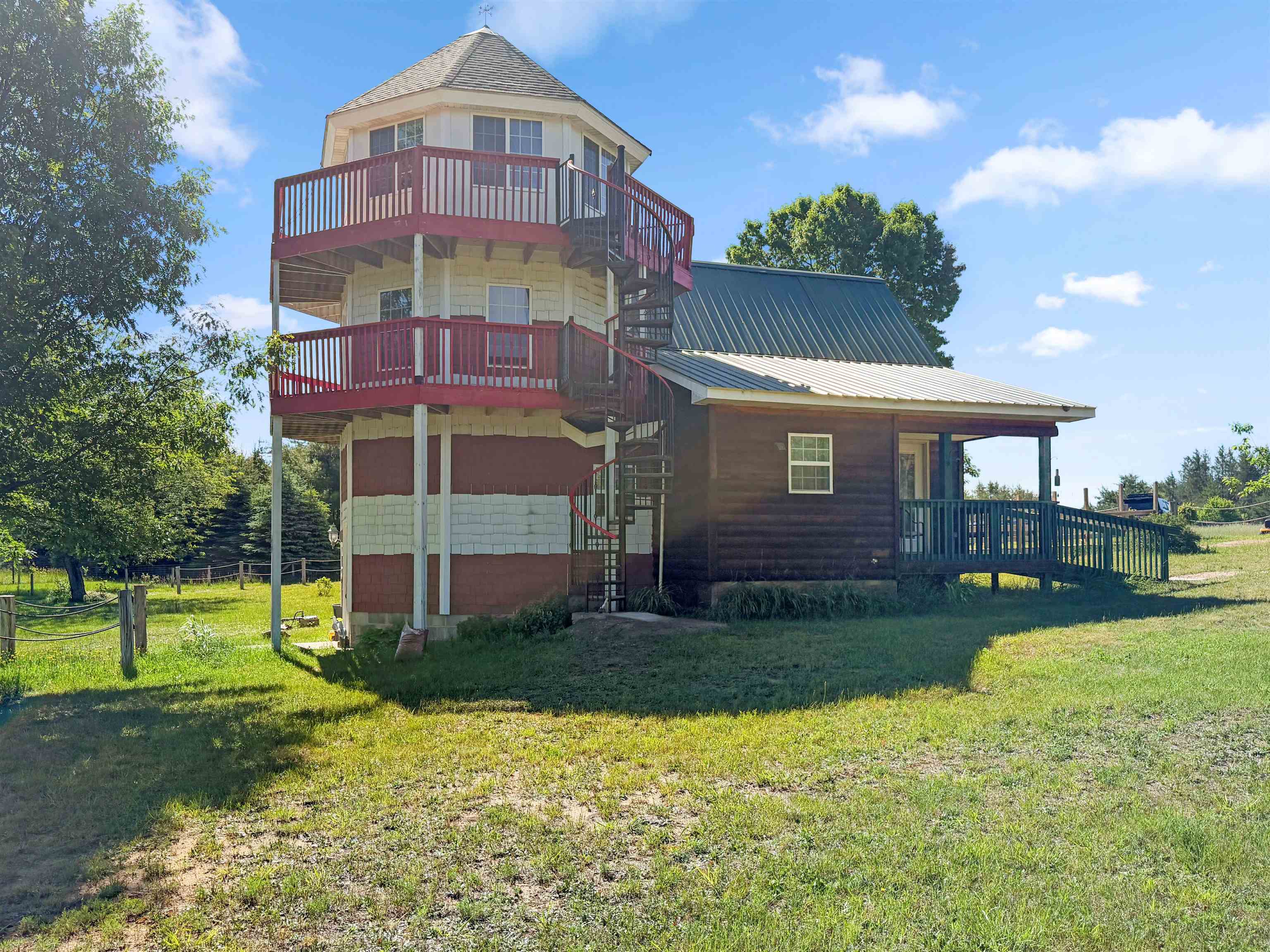 13195 Pak Road Bear Lake, MI 49614 - Photo 8 of 37 1947231-2ec1e163-878d-4831-a3b9-febb730fa4a1.JPG