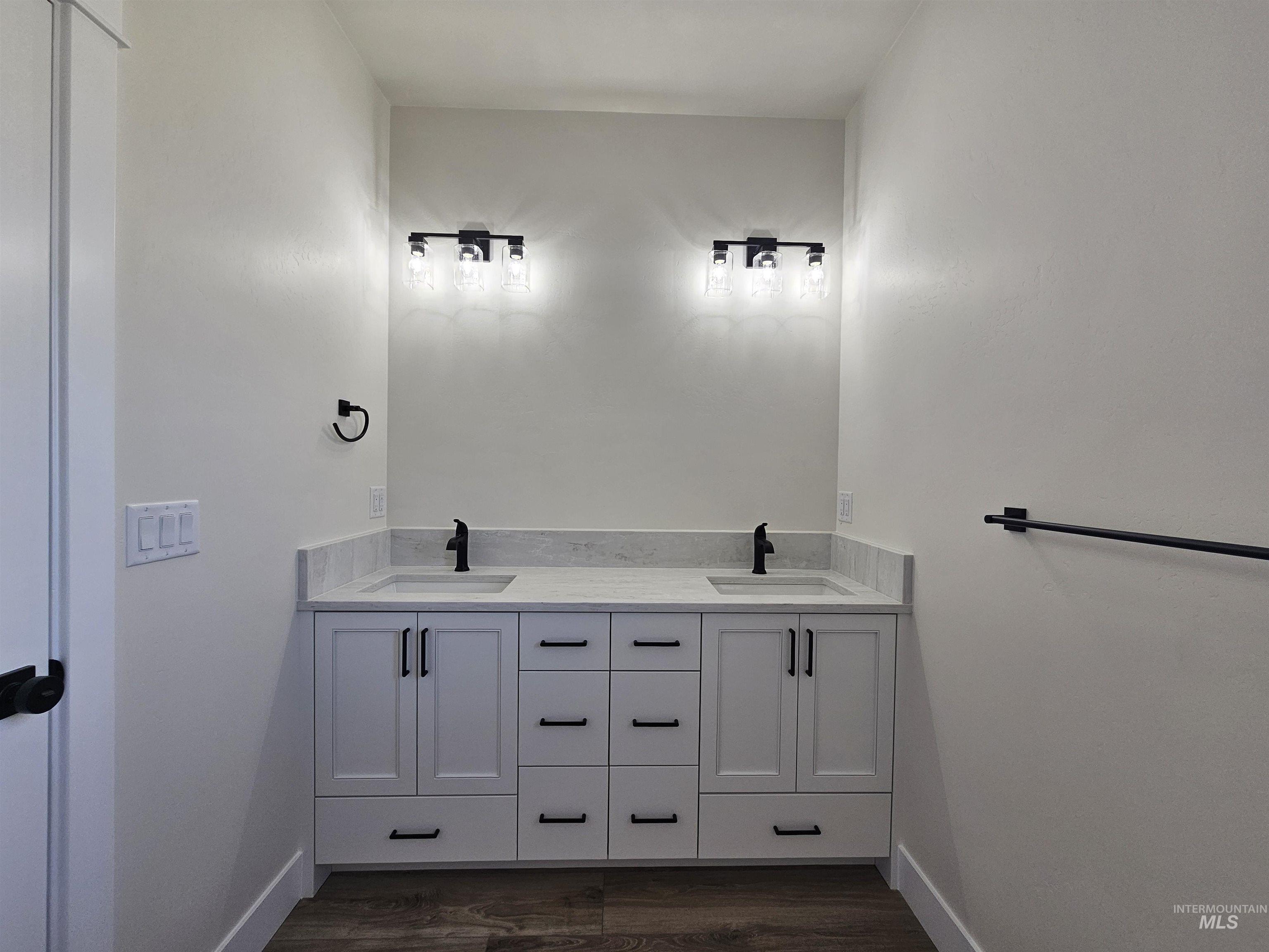 2015 Trae Street Jerome, ID 83338 - Photo 8 of 11