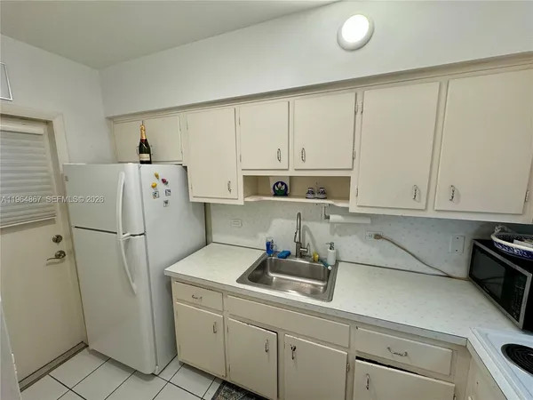$280,000 | 6580 Santona Street, Unit A38, Coral Gables, FL 33146