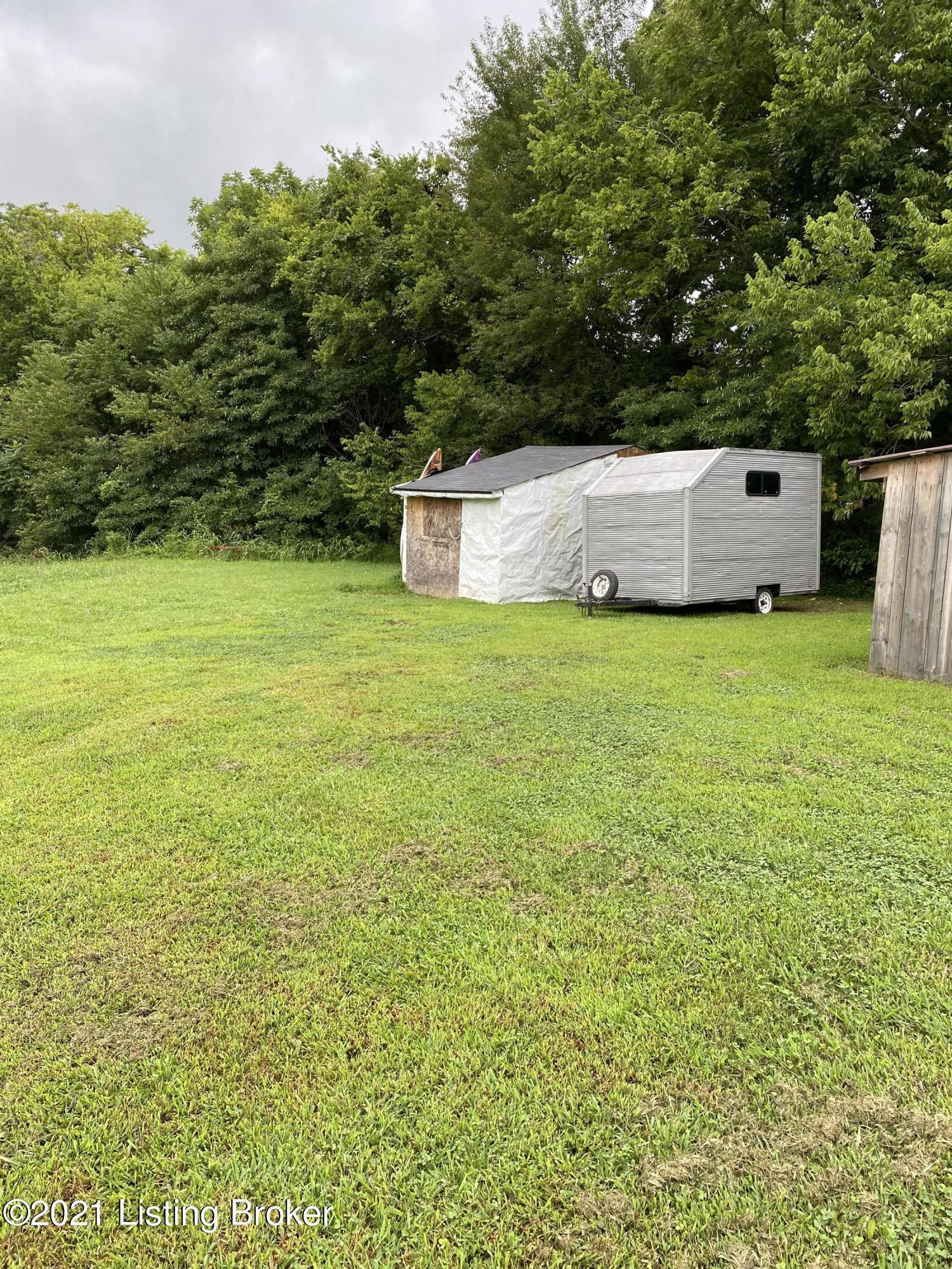 658 Kirsch Lane Springfield, KY 40069 - Photo 13 of 18 IMG-4985