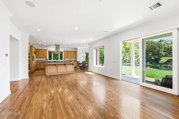 $4,450,000 | 196 Lake Sherwood Drive, Lake Sherwood, CA 91361