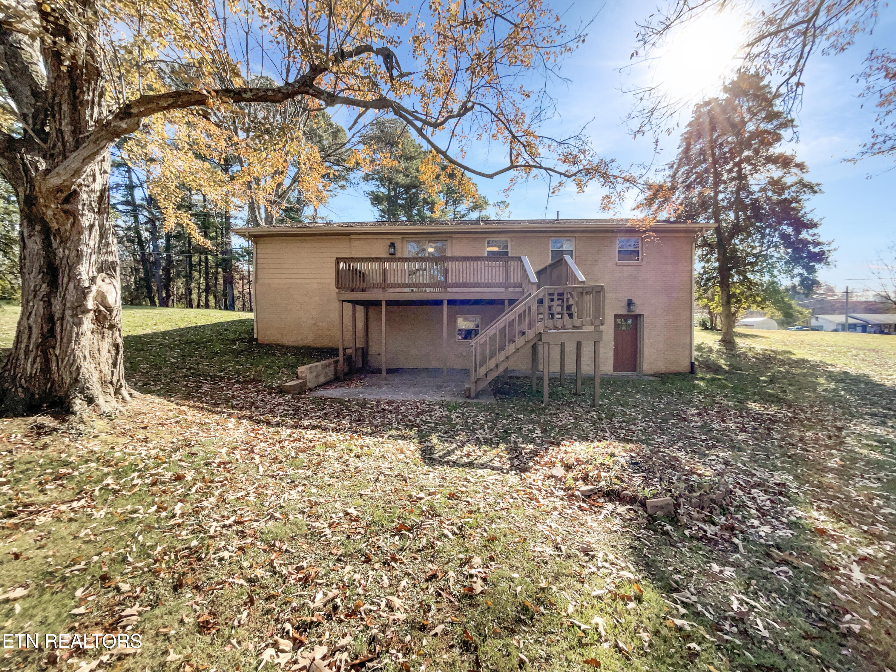2802 Mentor Road Louisville, TN 37777 - Photo 8 of 32 listing_7