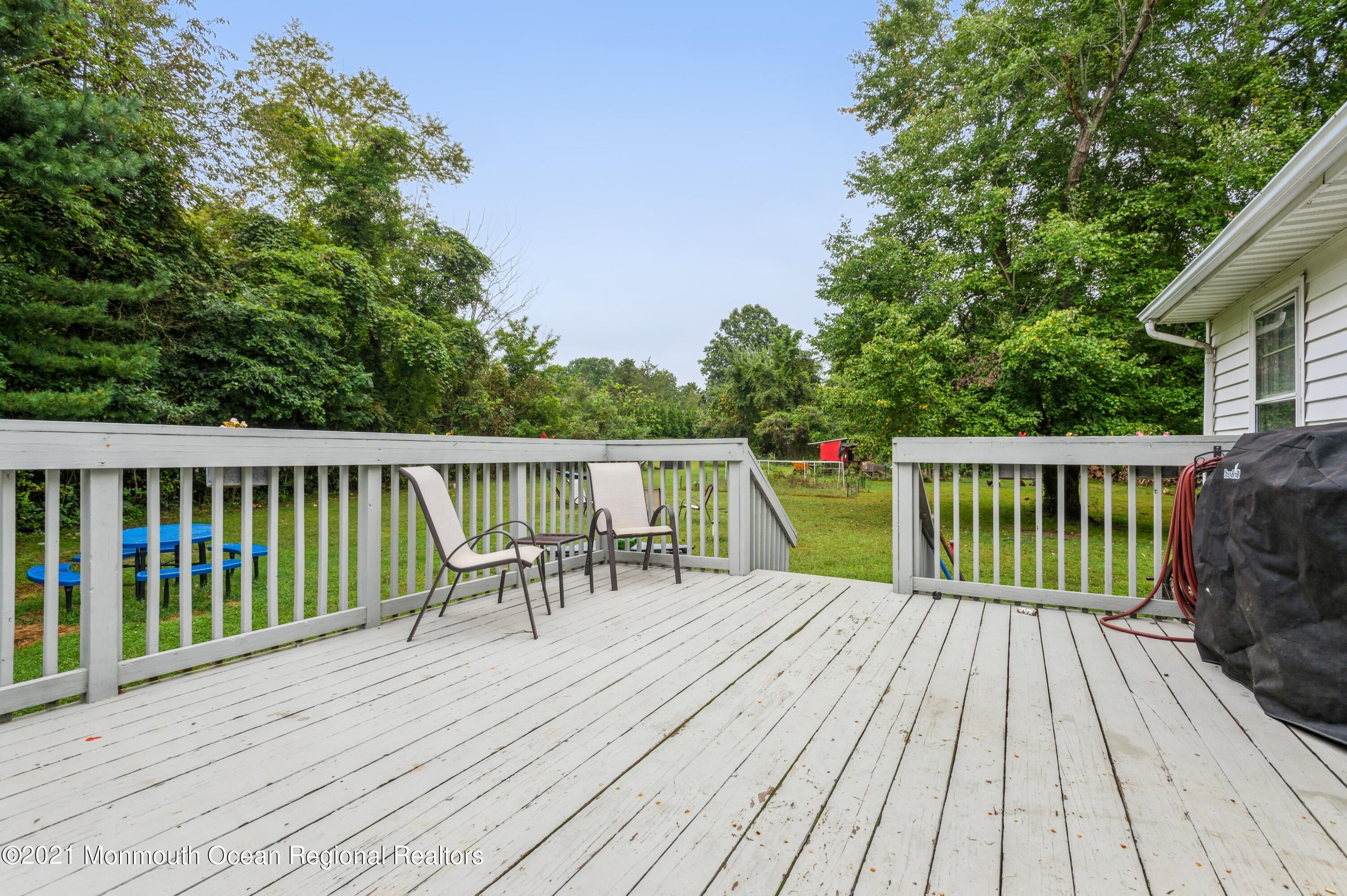 540 Wright Debow Road Jackson, NJ 08527 - Photo 20 of 20 Deck