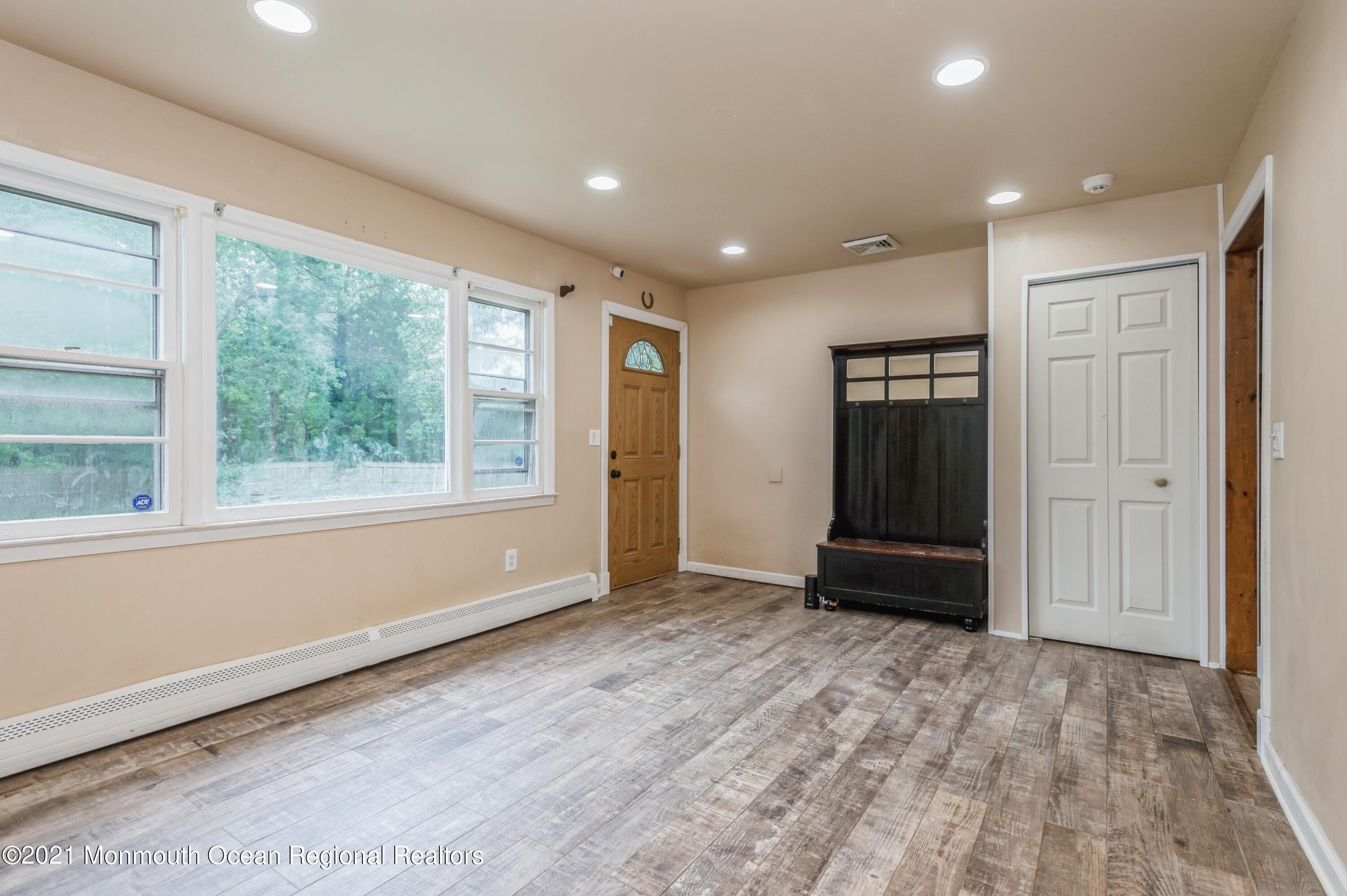 Living Room (or Dining)