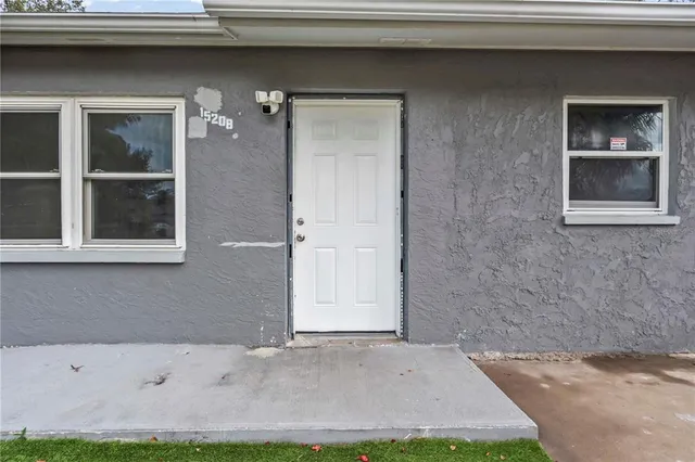 a view of an entrance of the house