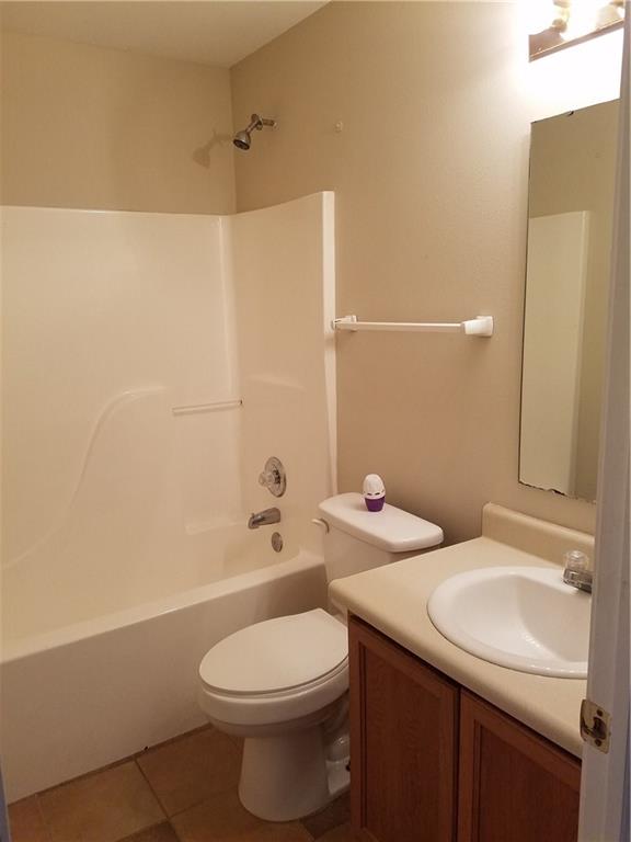 2616 Rothe Lane Indianapolis, IN 46229 - Photo 6 of 16 Gallery Image 6