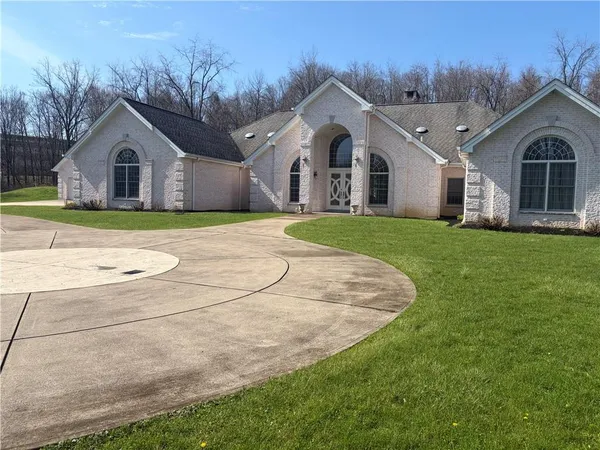 $3,000,000 | 104 Angerer Road, Canonsburg, PA 15317