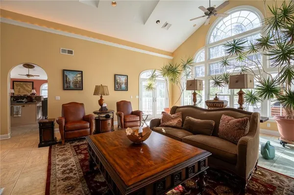 $3,000,000 | 104 Angerer Road, Canonsburg, PA 15317