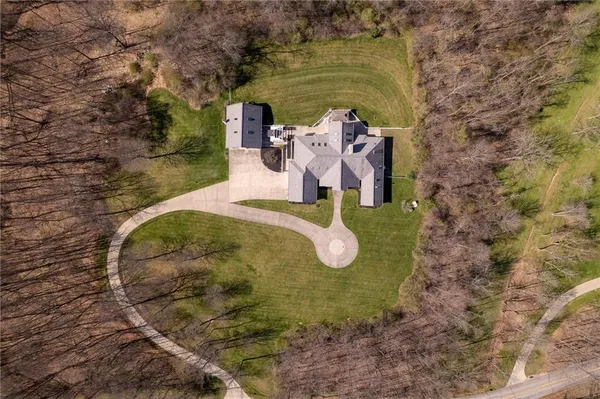 $3,000,000 | 104 Angerer Road, Canonsburg, PA 15317