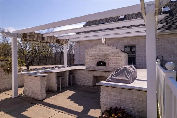 $3,000,000 | 104 Angerer Road, Canonsburg, PA 15317