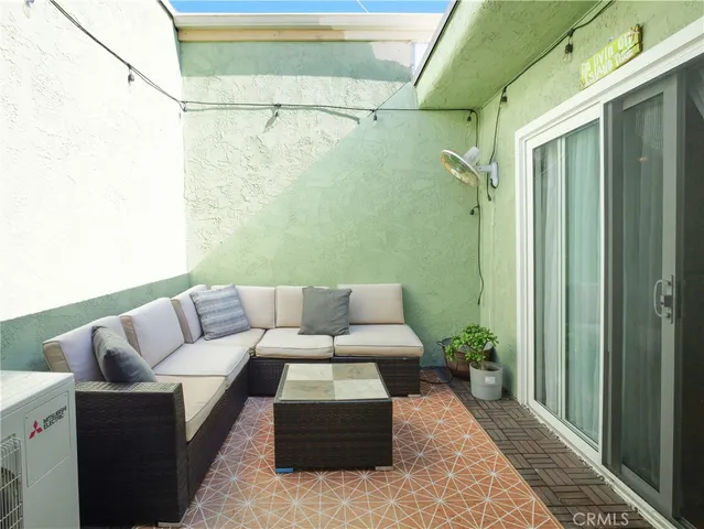 $1,800,000 | 433 2nd Street, Hermosa Beach, CA 90254