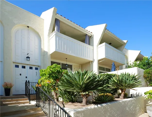 $1,800,000 | 433 2nd Street, Hermosa Beach, CA 90254