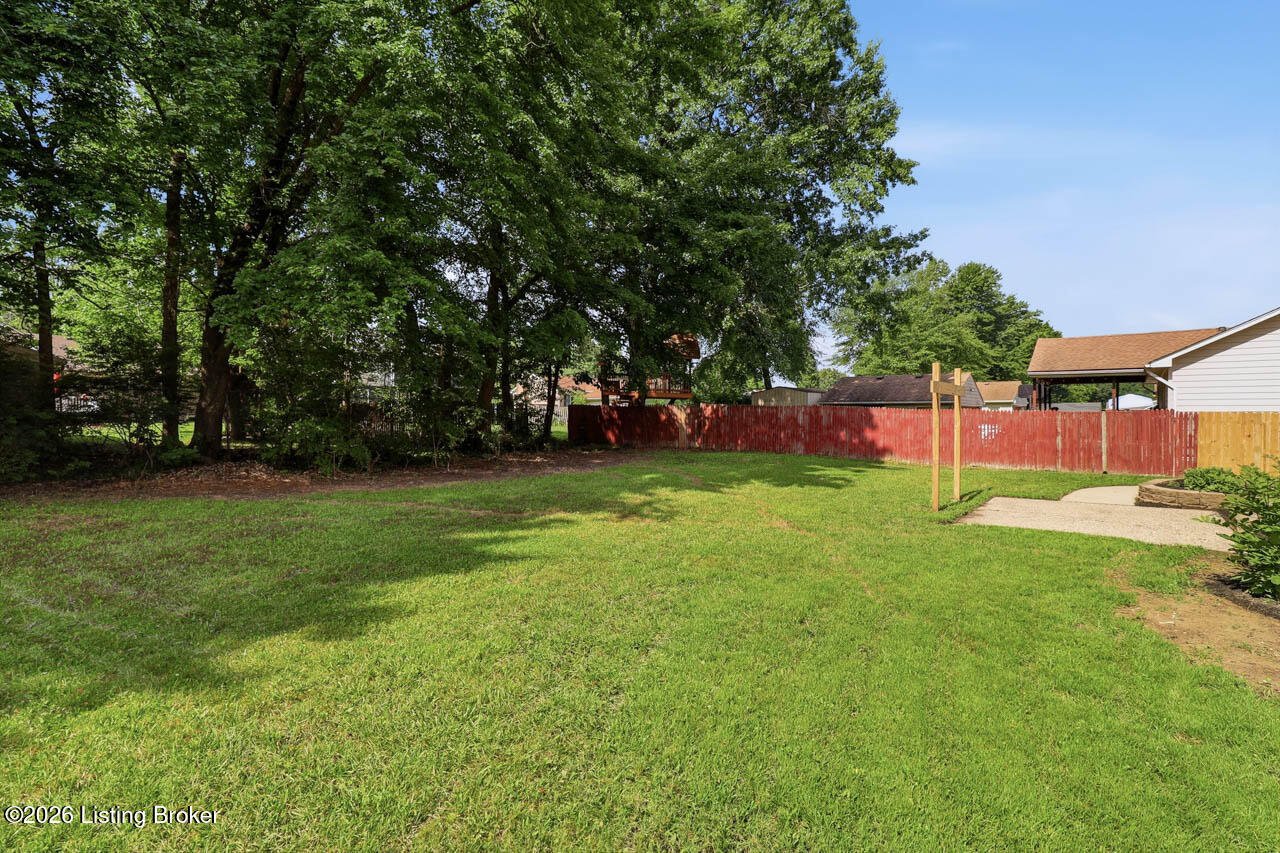 8410 Silver Fox Road Louisville, KY 40291 - Photo 30 of 40 8410 Silver Fox Rd - 32