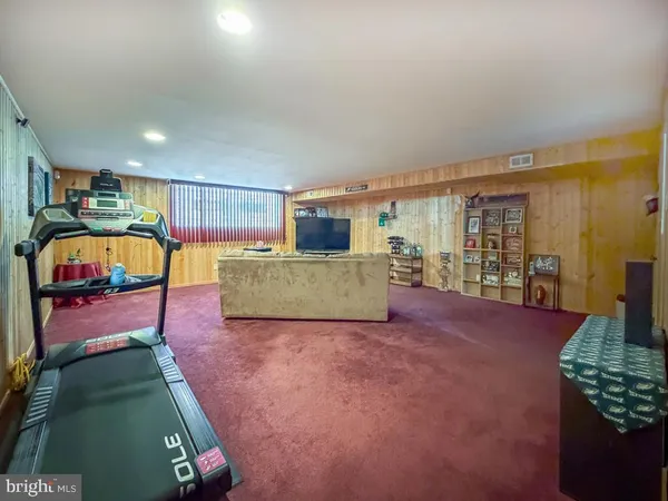 $329,000 | 8585 Benton Avenue, Philadelphia, PA 19152