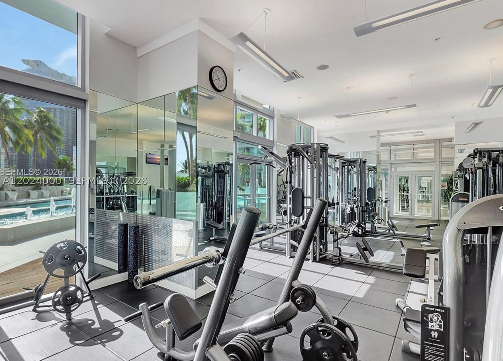 90 Southwest 3rd Street, Unit 1811 Miami, FL 33130 - Photo 8 of 17 Gallery Image 8