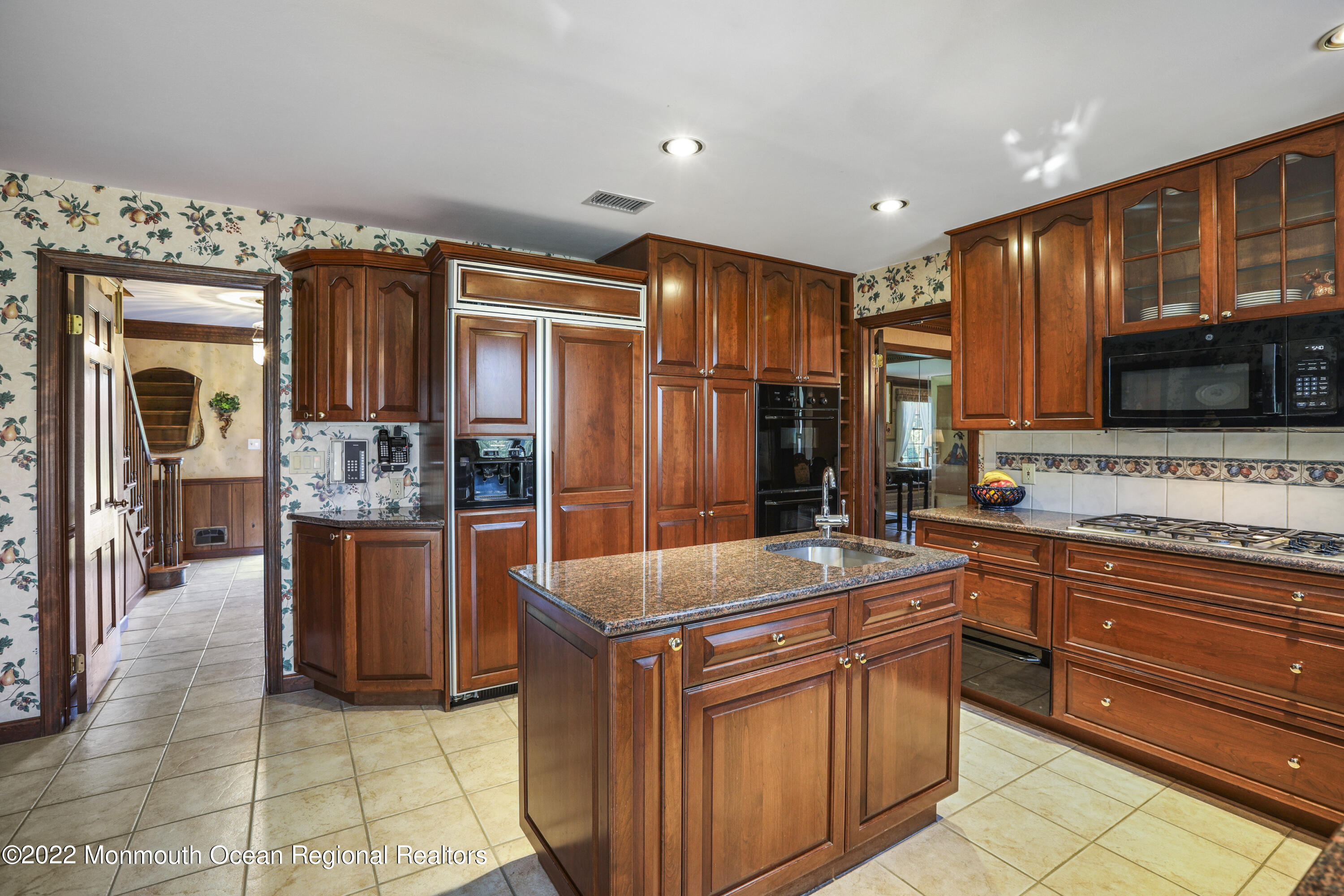 17 Fox Hedge Road Colts Neck, NJ 07722 - Photo 22 of 73 6A8A6795