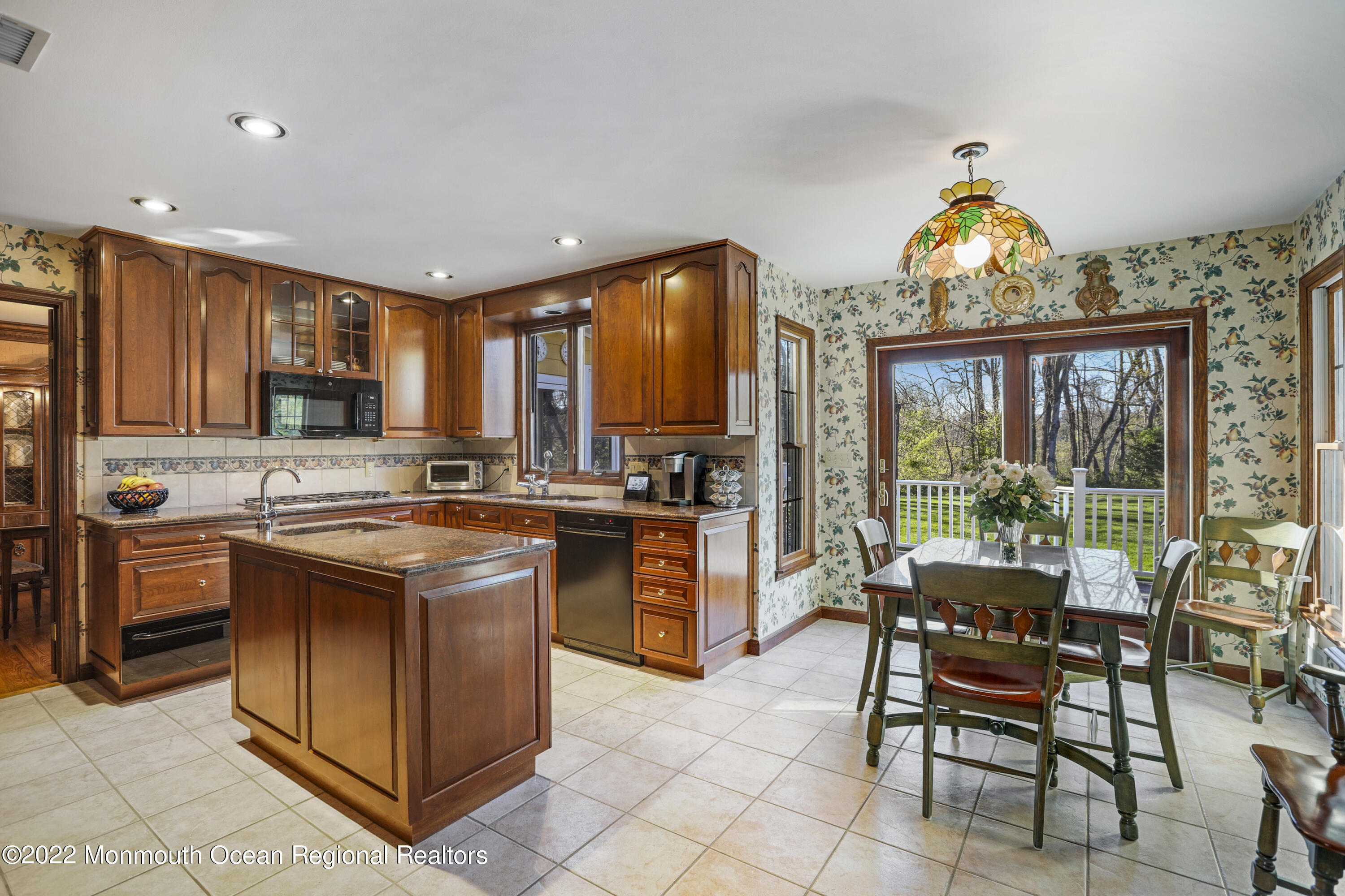 17 Fox Hedge Road Colts Neck, NJ 07722 - Photo 29 of 73 6A8A6855