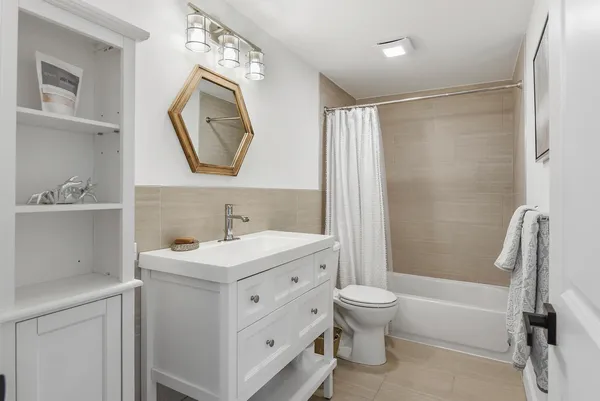 $2,500 | 3236 32nd Court, Jupiter, FL 33477