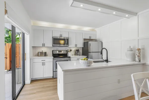 $2,500 | 3236 32nd Court, Jupiter, FL 33477