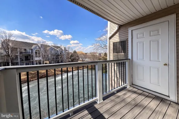 $2,700 | 20575 Snowshoe Square, Unit 301, Ashburn, VA 20147